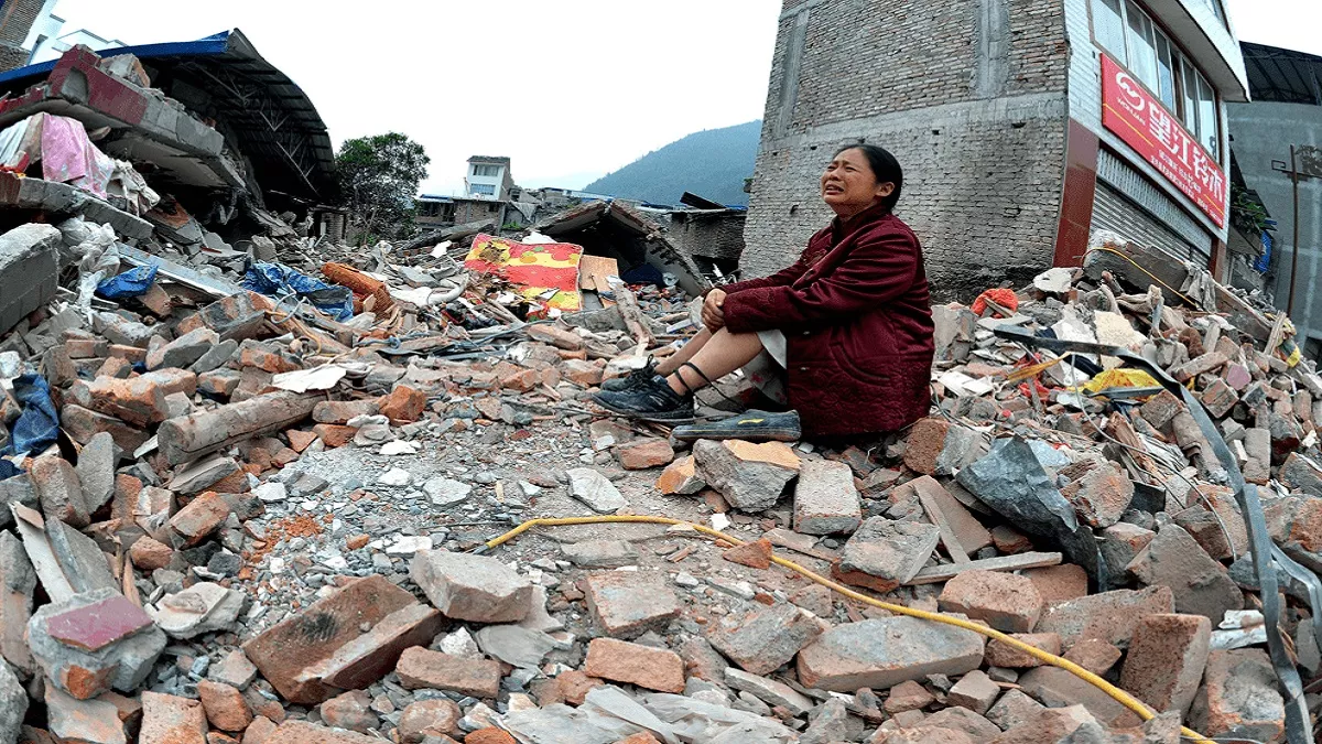 चीन में 6.2 तीव्रता के भूकंप ने मचाया कोहराम, 111 लोगों की मौत, पाकिस्तान में भी हिली धरती